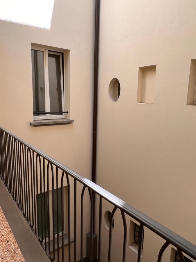 Piazza Maggiore Luxury Apartment Bologna Exterior photo